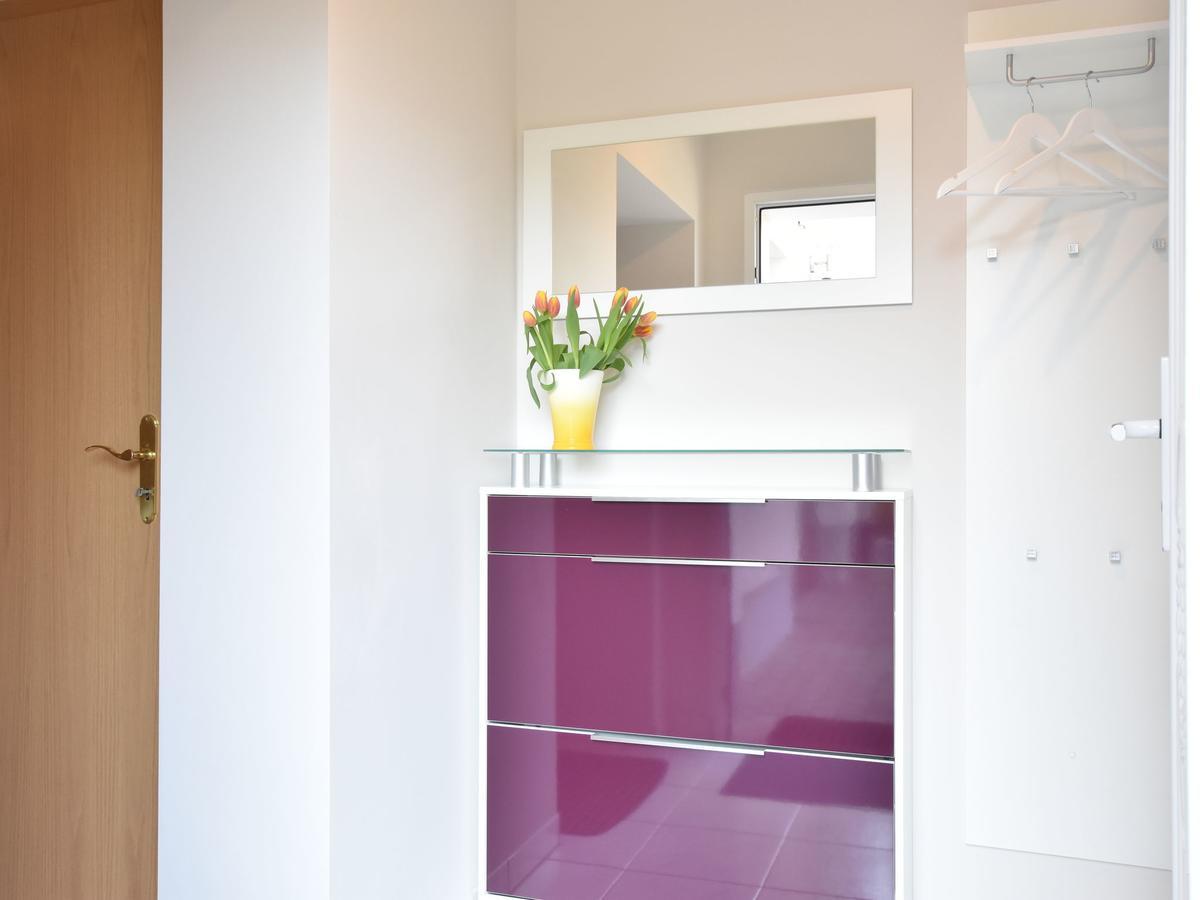 Apartment With Terrace In Warnkenhagen Экстерьер фото